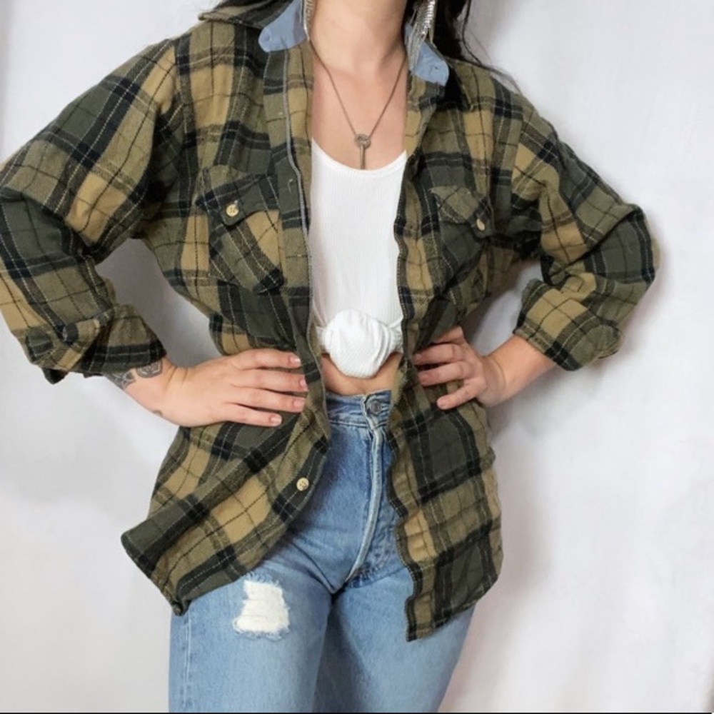 1970s BROWN BLACK WATCH PLAID SEARS FLANNEL TOP - Picture 2 of 6